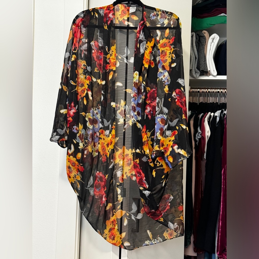 Millau polyester cardigan or coverup onesize